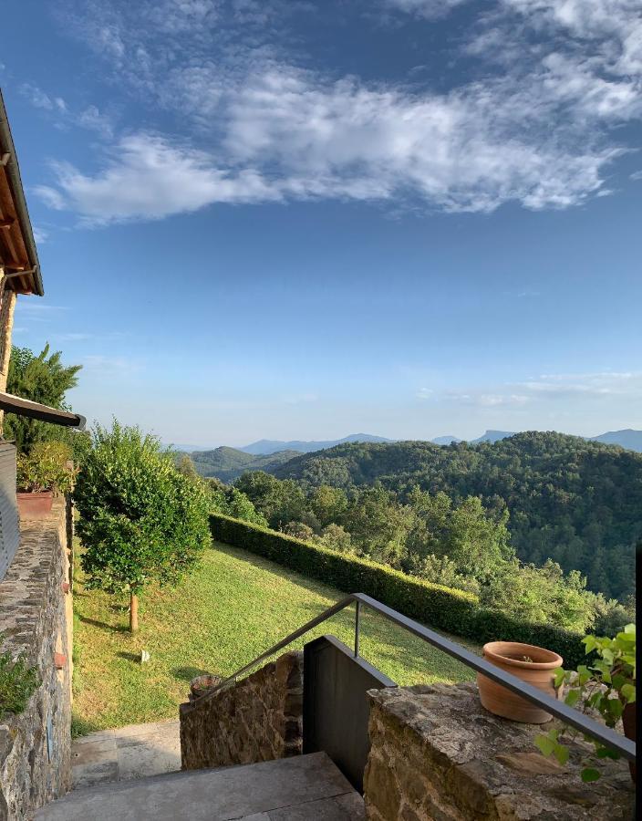 Hotel Restaurante El Ventos Sant Felíu de Pallarols エクステリア 写真