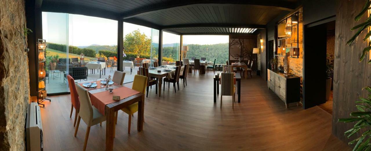 Hotel Restaurante El Ventos Sant Felíu de Pallarols エクステリア 写真