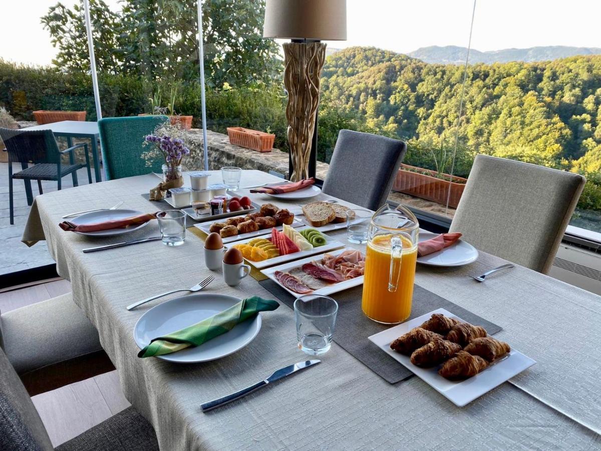 Hotel Restaurante El Ventos Sant Felíu de Pallarols エクステリア 写真