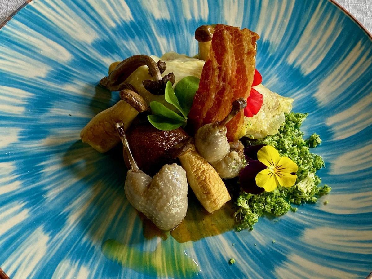 Hotel Restaurante El Ventos Sant Felíu de Pallarols エクステリア 写真